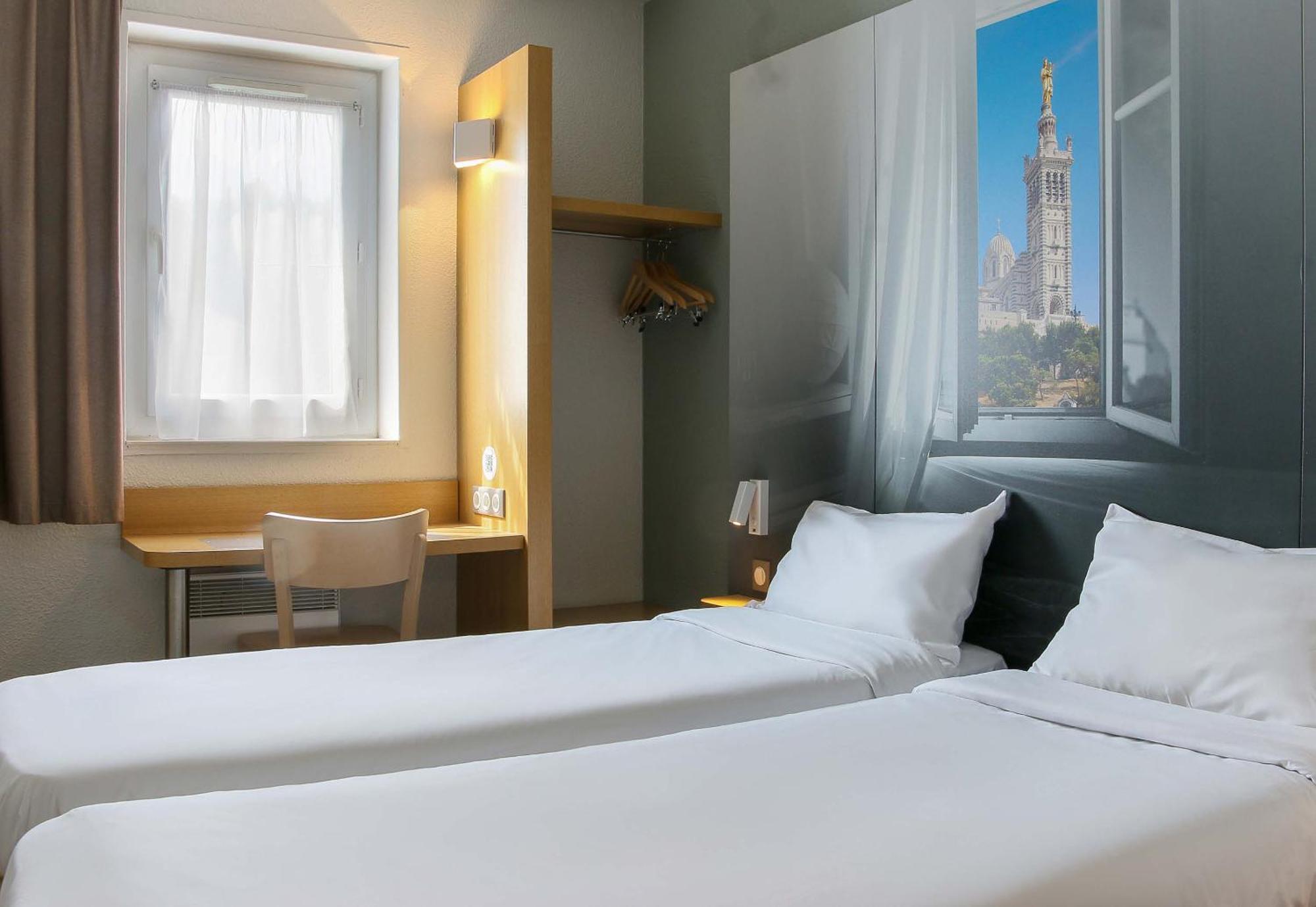 บีแอนด์บี โฮเทล มาร์เซย เอสตาก Hotel มาร์กเซย ภายนอก รูปภาพ