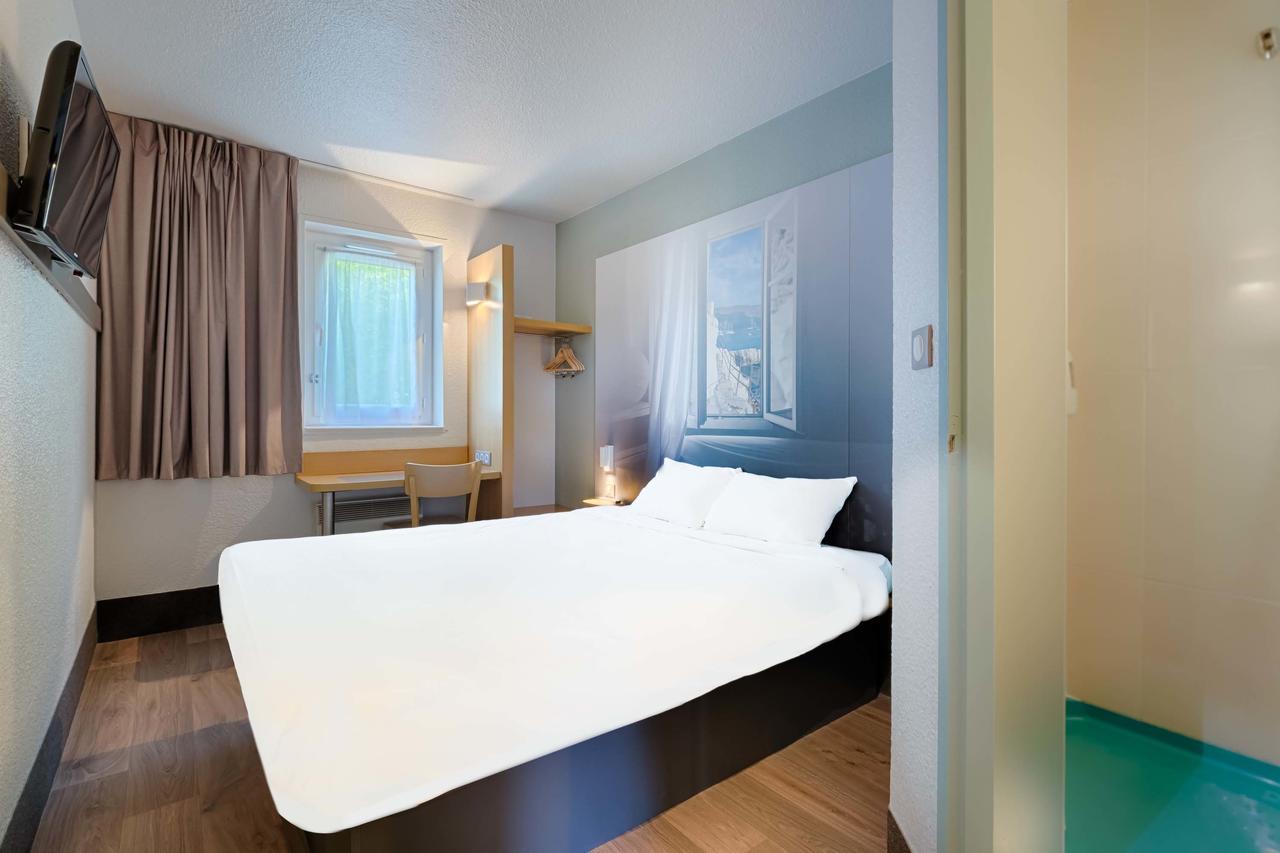 บีแอนด์บี โฮเทล มาร์เซย เอสตาก Hotel มาร์กเซย ภายนอก รูปภาพ